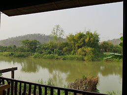Sisatchanalai Heritage & Resort