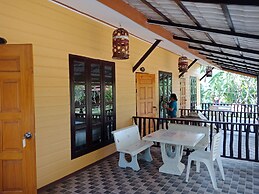 Sisatchanalai Heritage & Resort