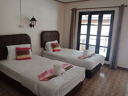 Sisatchanalai Heritage & Resort