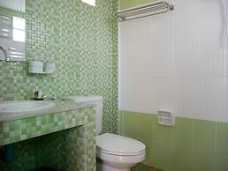 Sisatchanalai Heritage & Resort