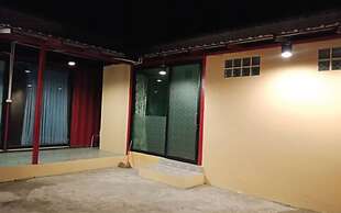 Sisatchanalai Heritage & Resort