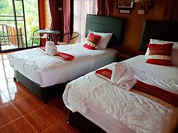 Sisatchanalai Heritage & Resort