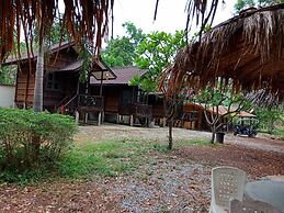 Sisatchanalai Heritage & Resort