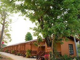 Sisatchanalai Heritage & Resort