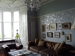 Cragowlet House East