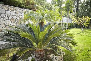 Unique Villa La Vie Est Belle