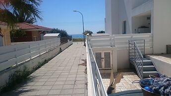 Colonial Beach Villa