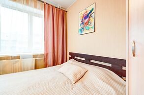 AG Apartment Lensoveta 43