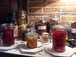 Tudor Cottage Bed & Breakfast Dorchester