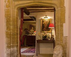 Tudor Cottage Bed & Breakfast Dorchester