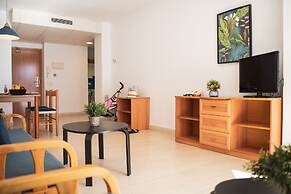 Beatrix 2000 - Caliu apartments