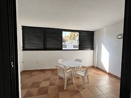 Beatrix 2000 - Caliu apartments