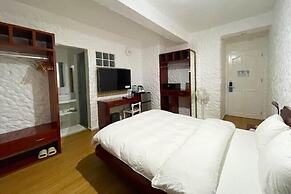 Montani Beach Resort Puerto Galera powered by Cocotel