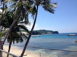 Montani Beach Resort Puerto Galera powered by Cocotel