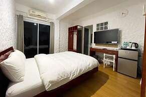 Montani Beach Resort Puerto Galera powered by Cocotel