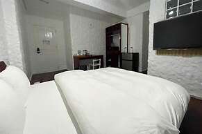 Montani Beach Resort Puerto Galera powered by Cocotel