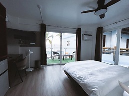 Montani Beach Resort Puerto Galera powered by Cocotel