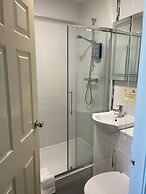 Welbeck Hotel and Apartments