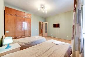 AG Apartment Varshavskaya 19