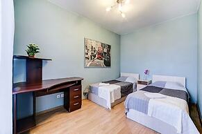 AG Apartment Varshavskaya 19