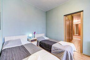 AG Apartment Varshavskaya 19