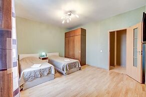 AG Apartment Varshavskaya 19