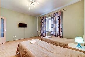 AG Apartment Varshavskaya 19