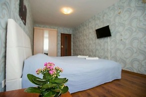 AG Apartment Kuznetcovskaya 11