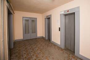 AG Apartment Kuznetcovskaya 11