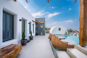 Ayama Hideaway Villa by Calm Collection