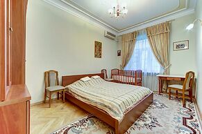 AG Apartment Moskovsky 216