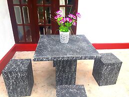 Nadee Villa Guest House