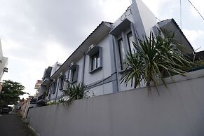 RedDoorz Plus near Undip Tembalang