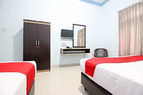 RedDoorz Plus @ Timoho