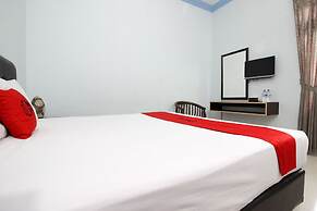 RedDoorz Plus @ Timoho