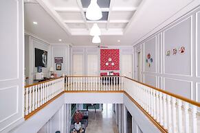 RedDoorz Premium near RS Pondok Indah