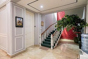 RedDoorz Premium near RS Pondok Indah