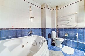 AG Apartment Lensoveta 88