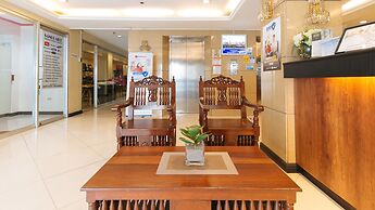 RedDoorz Plus @ Project 6 Quezon City