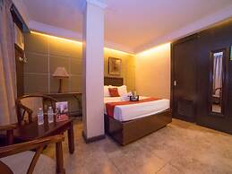 RedDoorz Plus @ Project 6 Quezon City