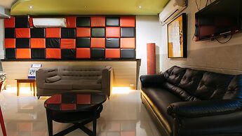 RedDoorz @ Timog Avenue Quezon City
