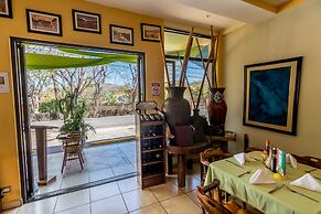 Villas Playa Hermosa Beach Hotel