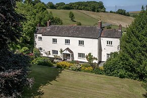 Pardlestone Farm Groom’s Cottage