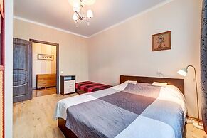 AG Apartment Moskovskiy 195