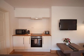 Just B - Apartment 4