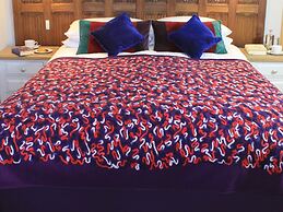 The Lodge at Hemingford Grey House
