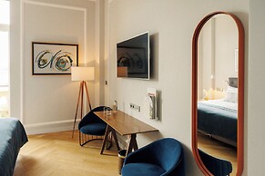 Lasala Plaza Hotel - Adults only