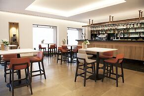 Lasala Plaza Hotel - Adults only
