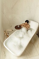 Lasala Plaza Hotel - Adults only