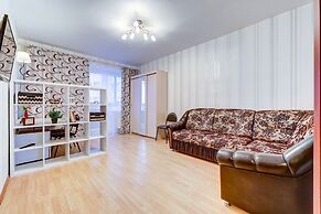 AG Apartment Rossiskiy 8